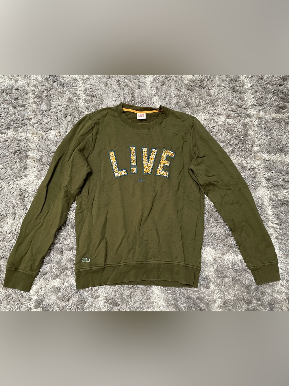 Lacoste L!VE Paris Spell out Olive Green Sweatshirt Size 6